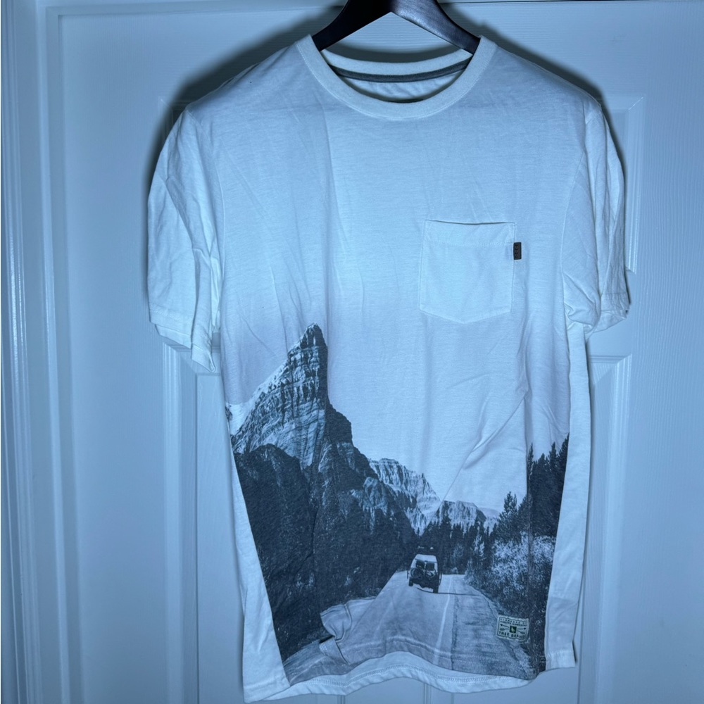 Tree Brand Shirt L